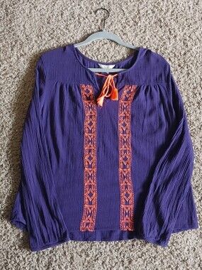 Lightweight Top Great For Covering From Sun
